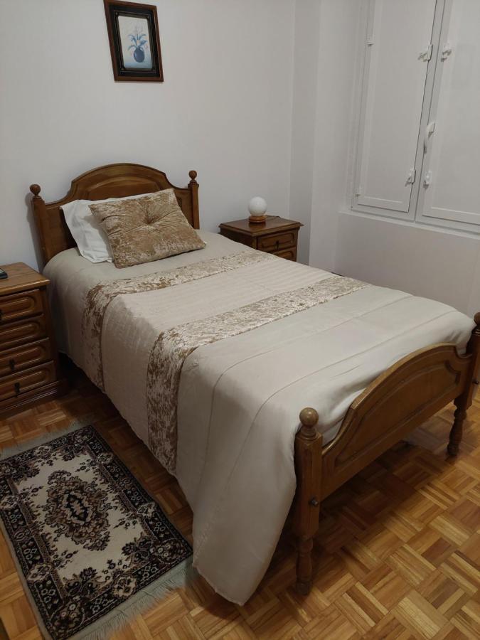 Bed and Breakfast Residencial Real - Antiga Rosas à Vila Real Extérieur photo